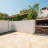 Ampio cortile e barbecue 